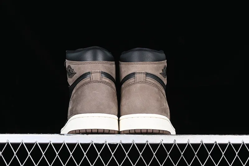 All categories Air Jordan Jordan series basketball shoes Air Jordan 1 High Pure original Air Jordan 1 High OG "Black Cement" AJ1 Joe 1 Mocha black toe DZ5485-020